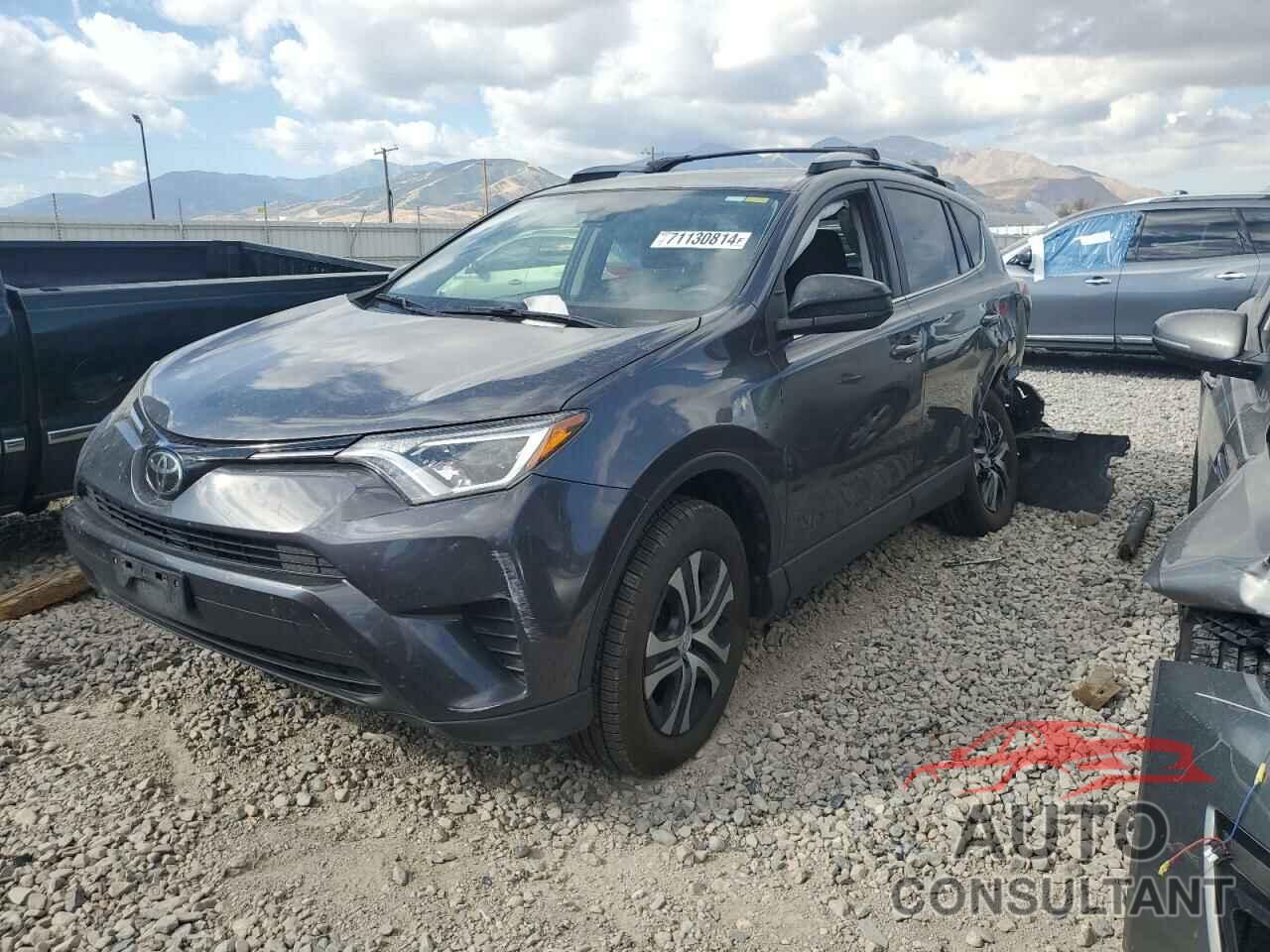 TOYOTA RAV4 2017 - JTMBFREVXHJ715258