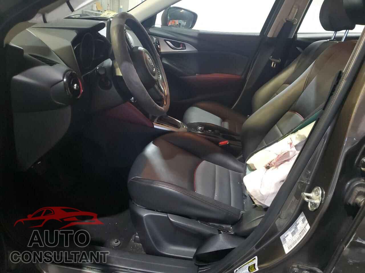 MAZDA CX-3 2018 - JM1DKFC70J0321383