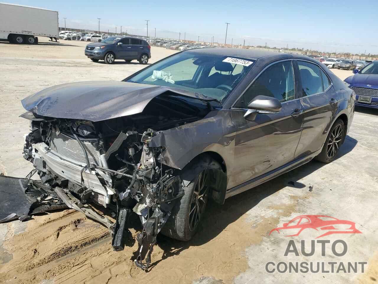 TOYOTA CAMRY 2022 - 4T1G11AK1NU670136