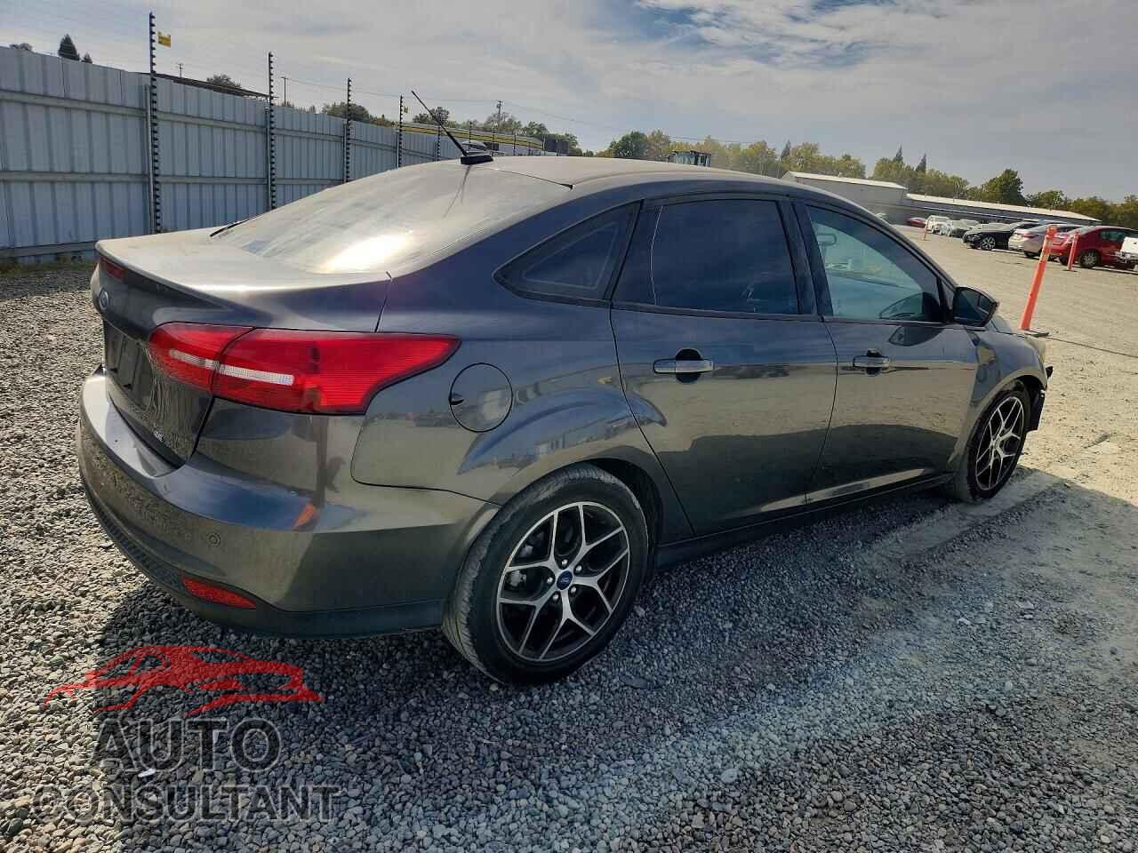 FORD FOCUS 2017 - 1FADP3H25HL223106