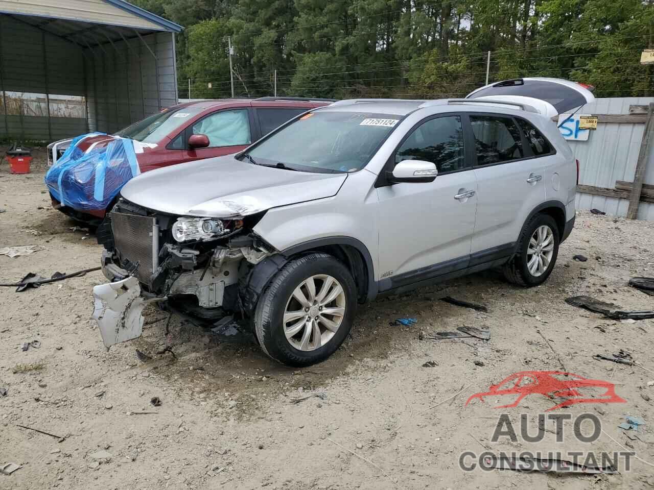 KIA SORENTO 2011 - 5XYKUCA15BG031408