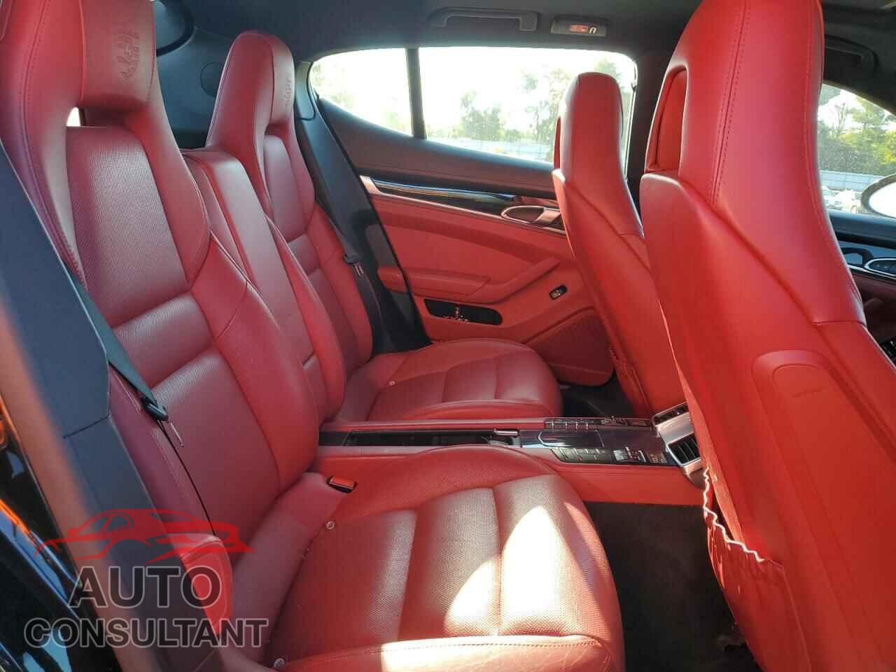 PORSCHE PANAMERA 2016 - WP0AA2A72GL007761