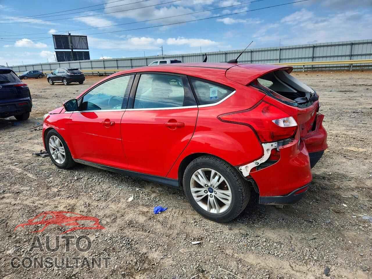 FORD FOCUS 2012 - 1FAHP3M24CL436760