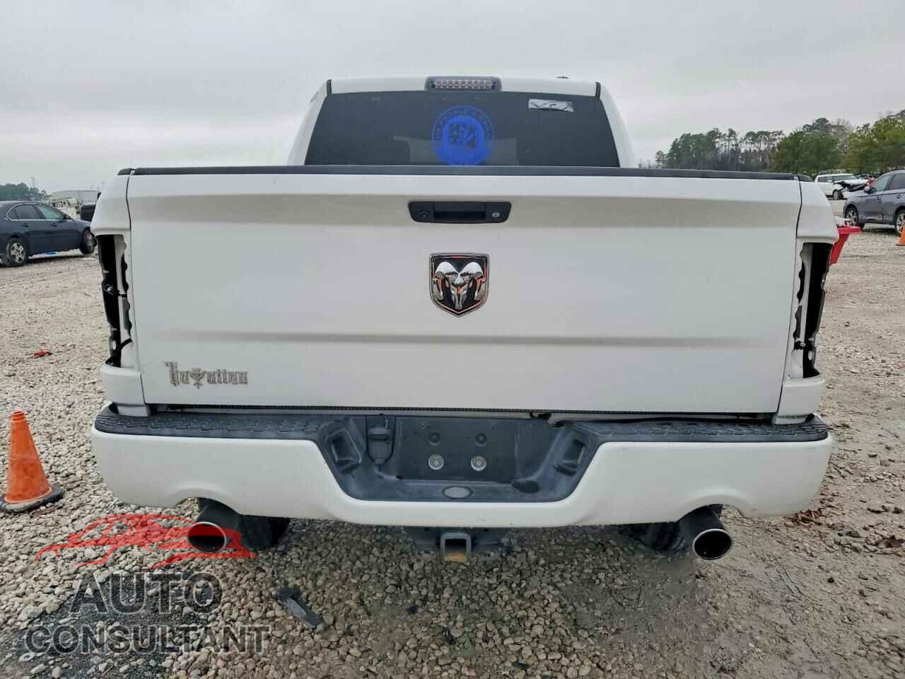 DODGE RAM 1500 2012 - 1C6RD6KT8CS156549