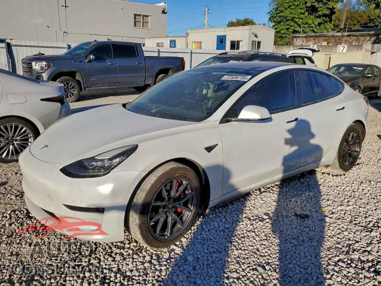 TESLA MODEL 3 2018 - 5YJ3E1EA3JF076076