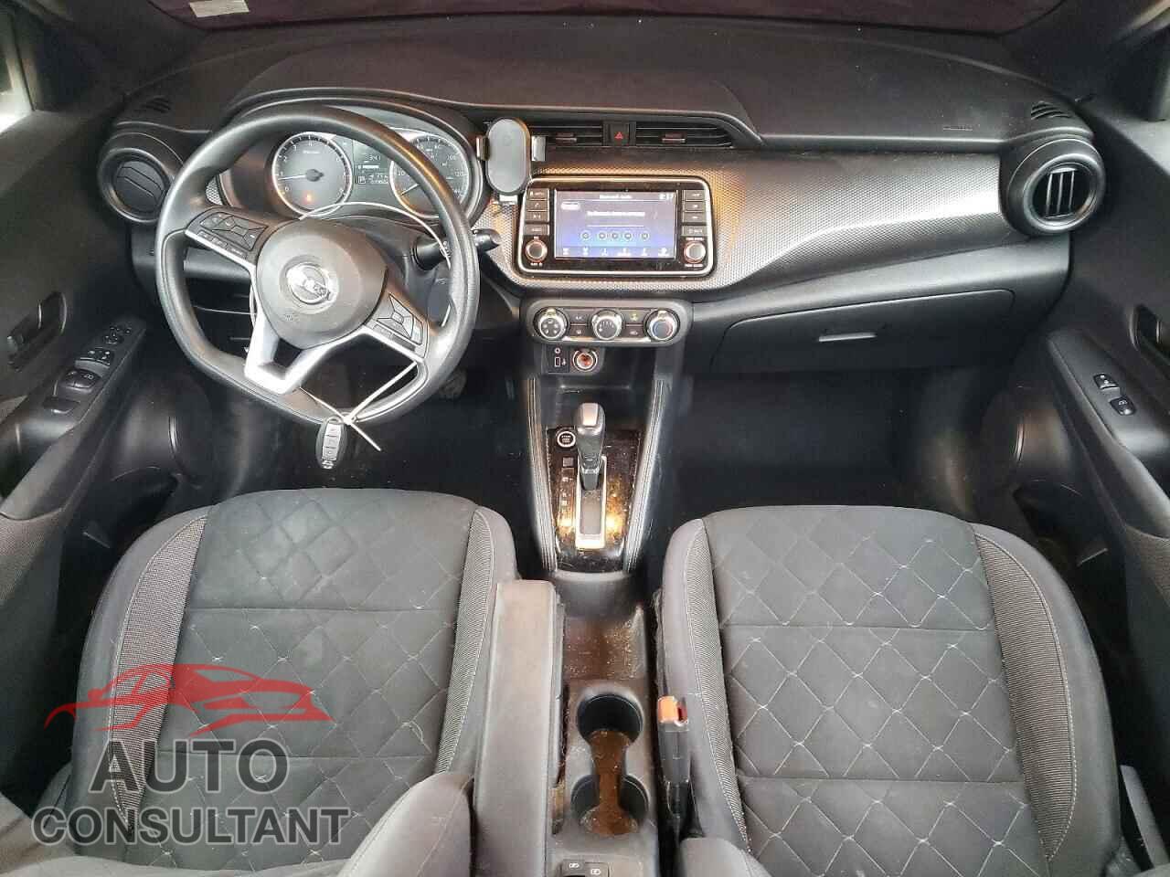 NISSAN KICKS 2019 - 3N1CP5CU3KL501543