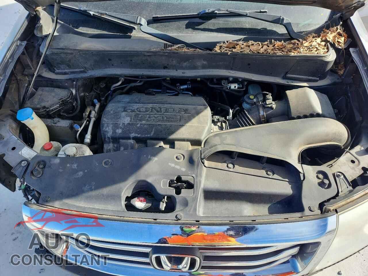 HONDA PILOT 2014 - 5FNYF3H56EB013752
