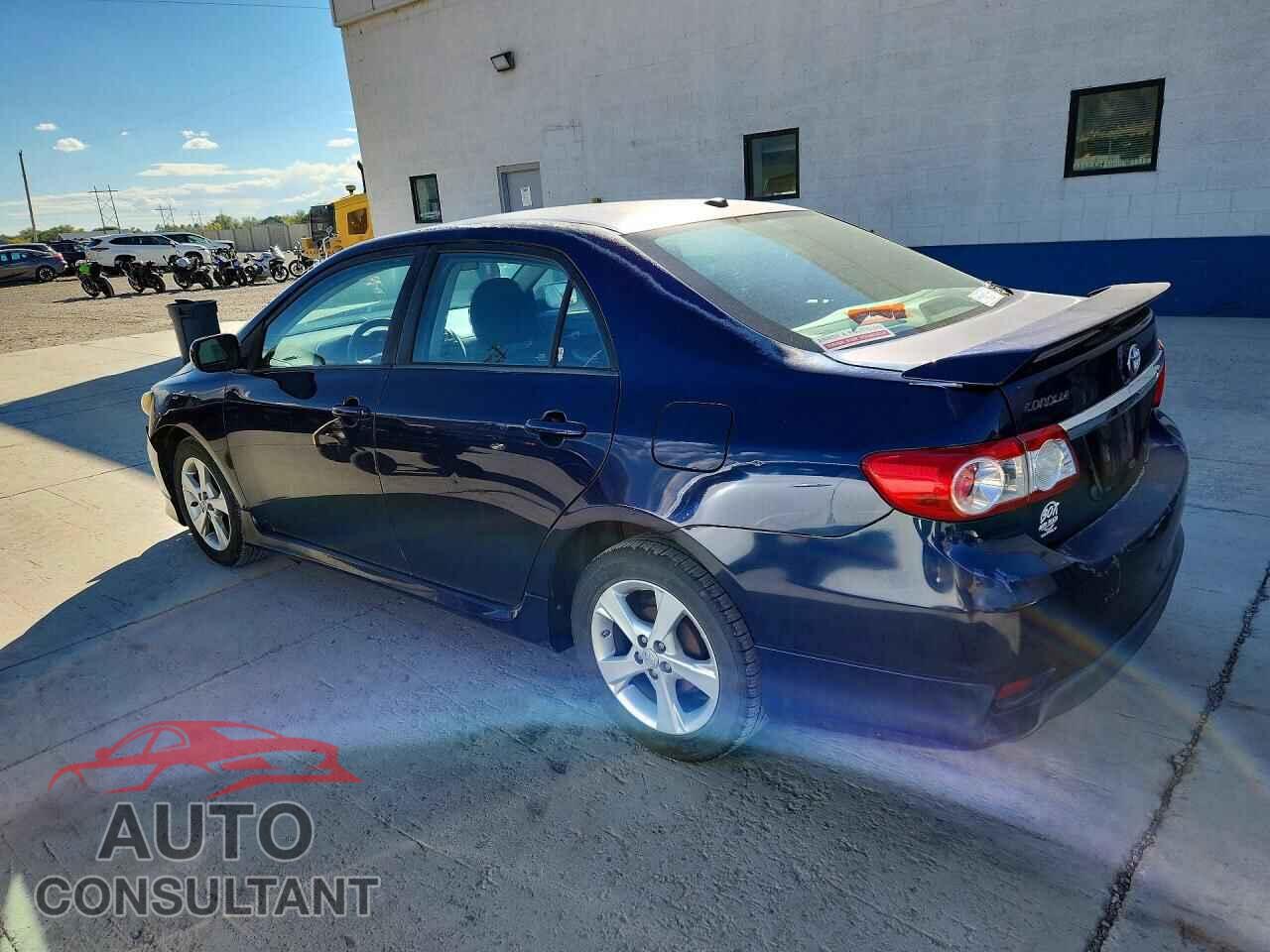 TOYOTA COROLLA 2011 - 2T1BU4EE1BC598245