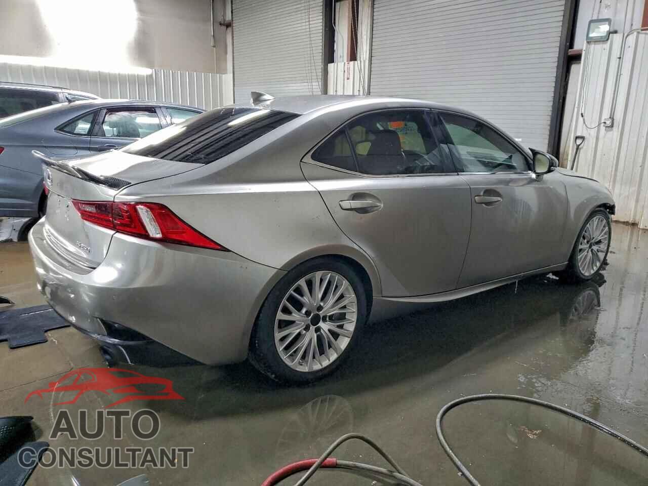 LEXUS IS 2014 - JTHBF1D25E5018950