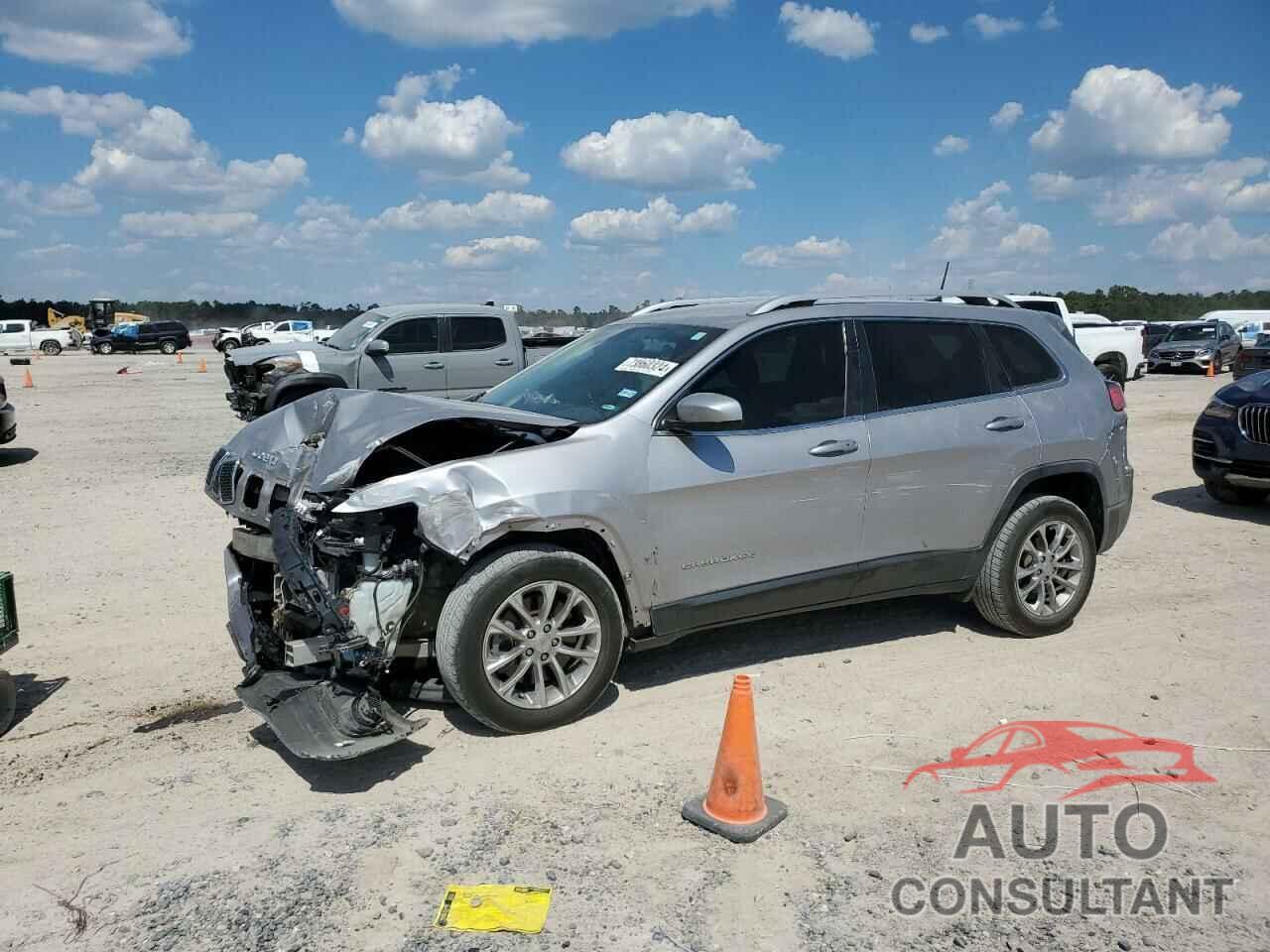 JEEP GRAND CHER 2019 - 1C4PJLLB9KD184411