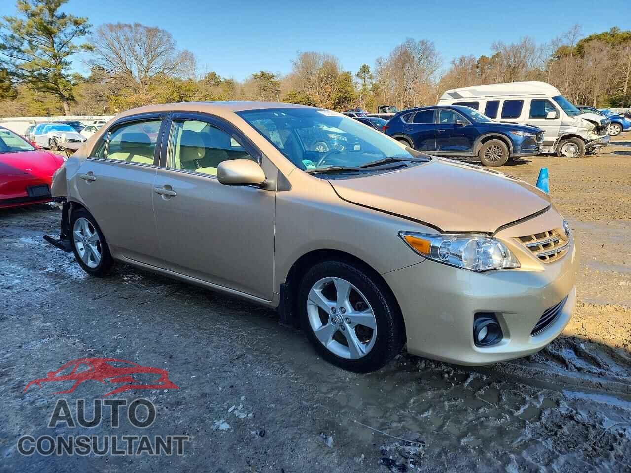 TOYOTA COROLLA 2013 - 2T1BU4EEXDC015433