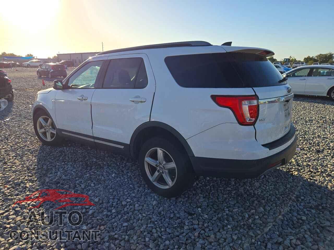 FORD EXPLORER 2019 - 1FM5K7D82KGB02673