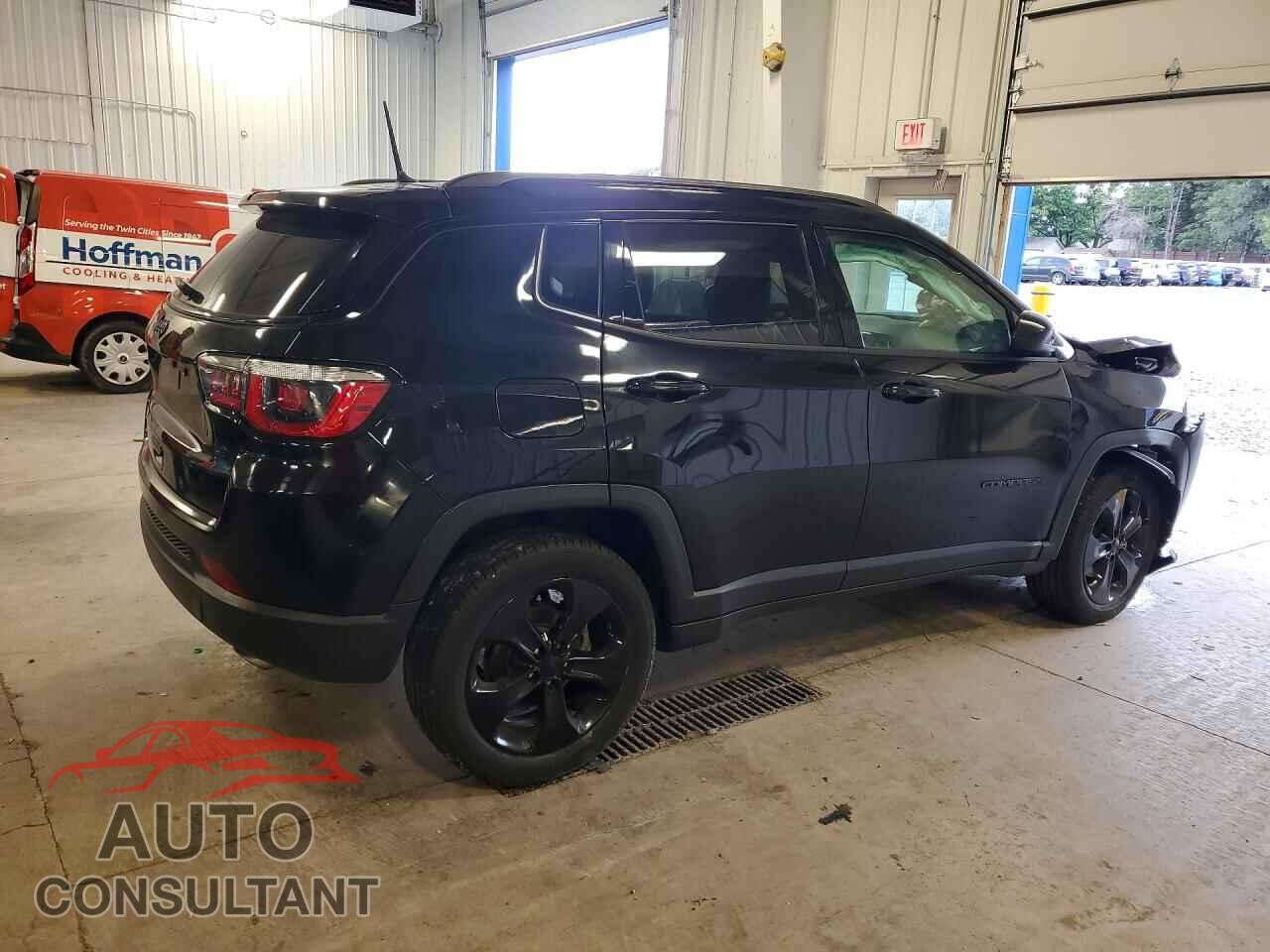 JEEP COMPASS 2018 - 3C4NJDBB5JT478900