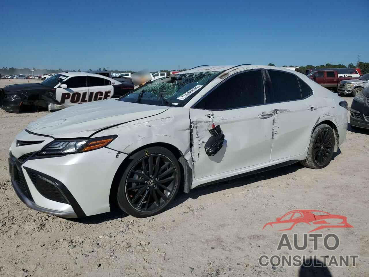 TOYOTA CAMRY 2023 - 4T1K61AK7PU077962