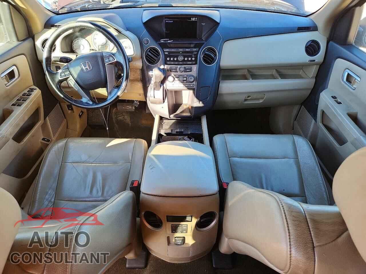 HONDA PILOT 2014 - 5FNYF3H55EB005352