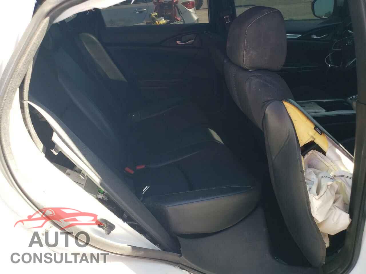 HONDA CIVIC 2019 - 2HGFC2F83KH561397