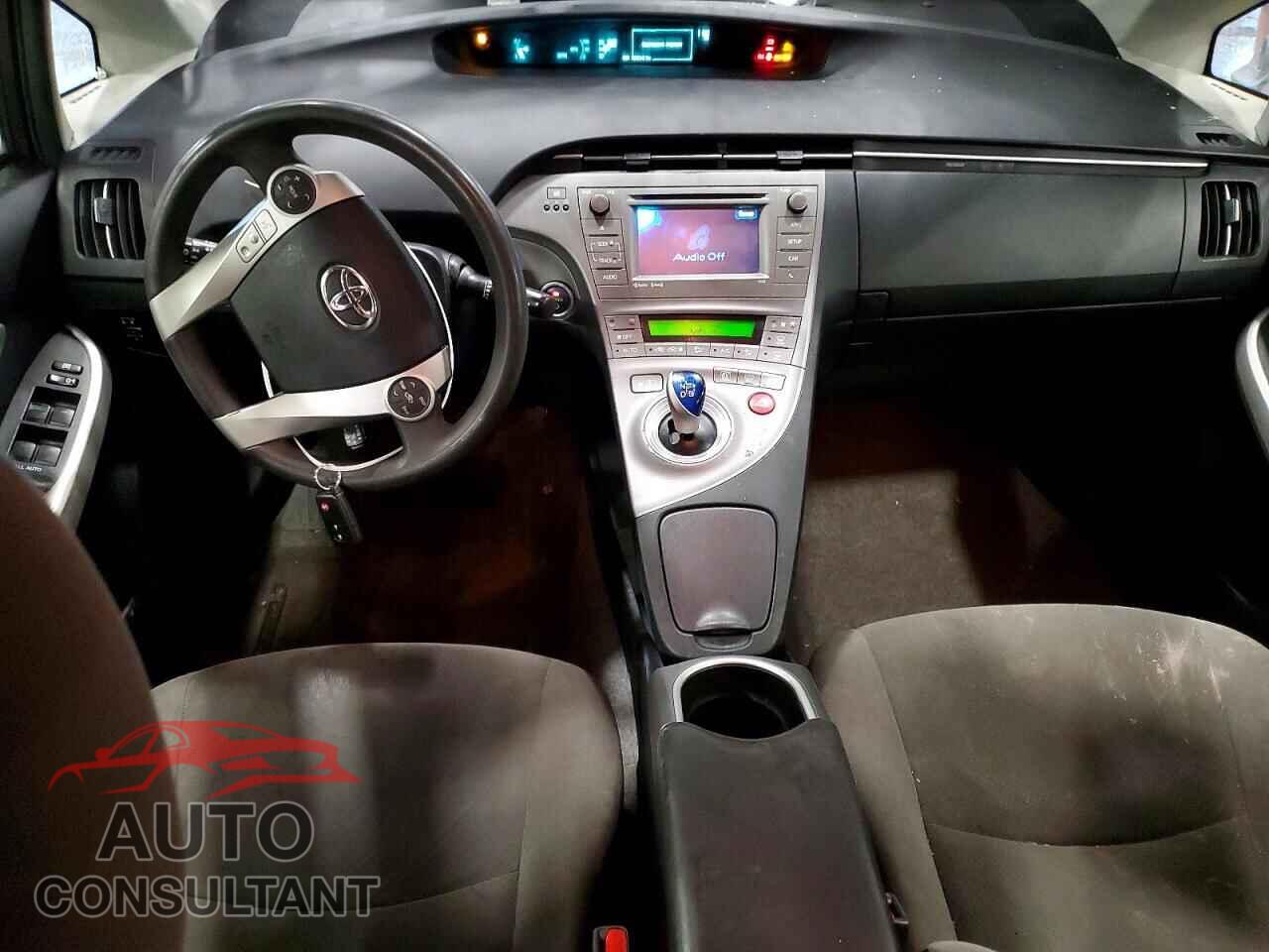 TOYOTA PRIUS 2015 - JTDKN3DU2F1991505