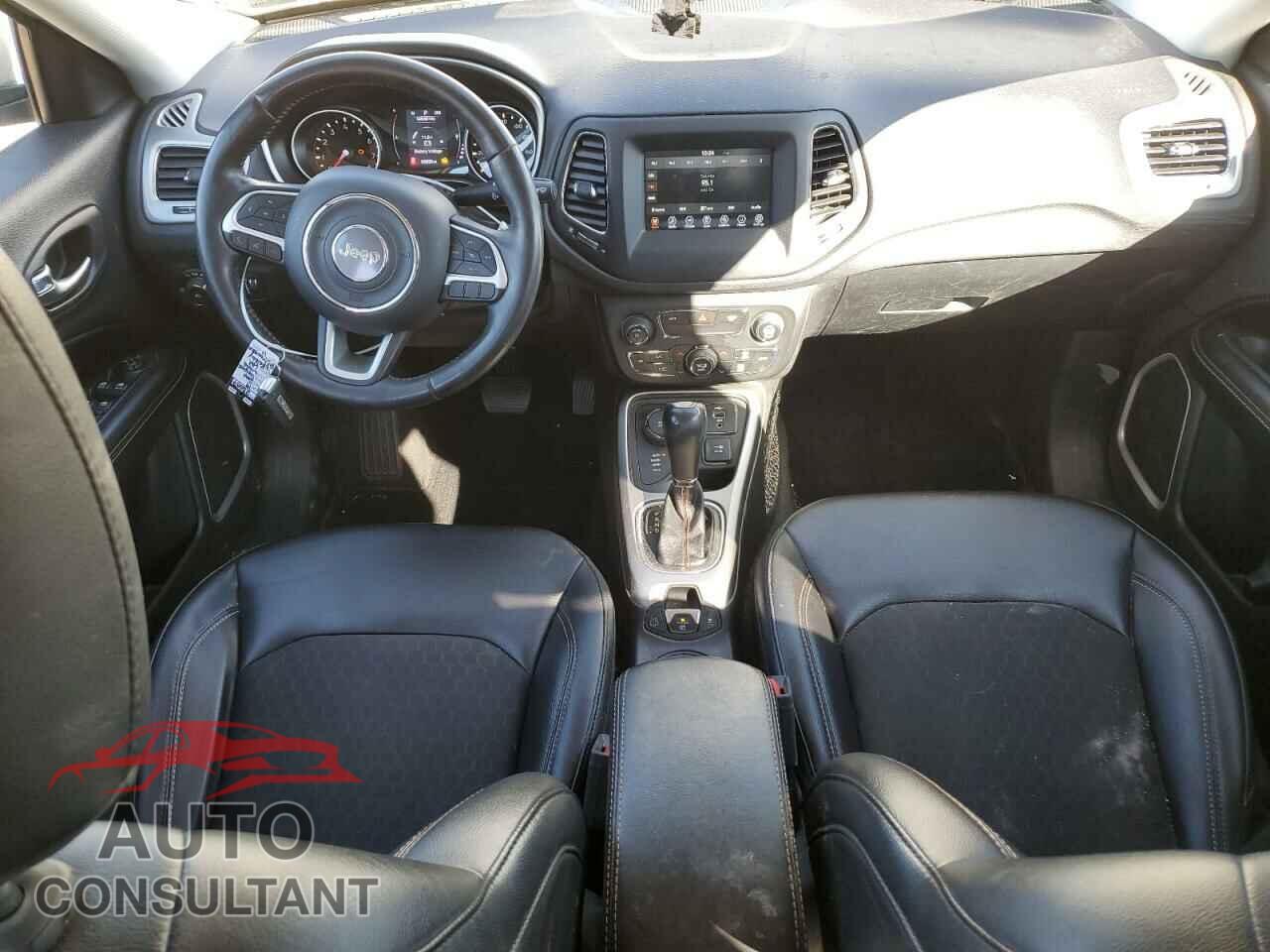 JEEP COMPASS 2019 - 3C4NJDBB3KT713733
