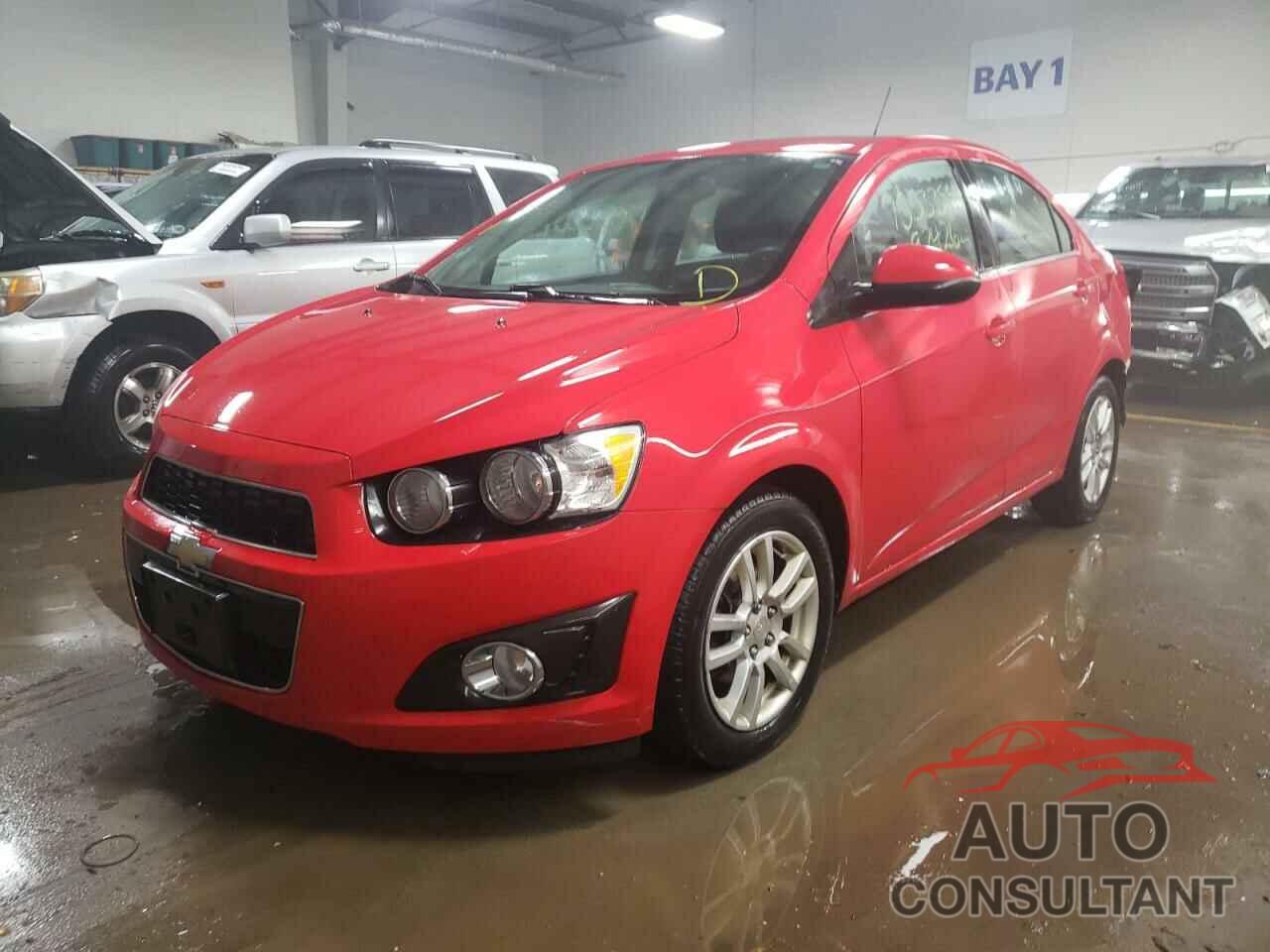 CHEVROLET SONIC 2015 - 1G1JC5SHXF4211650