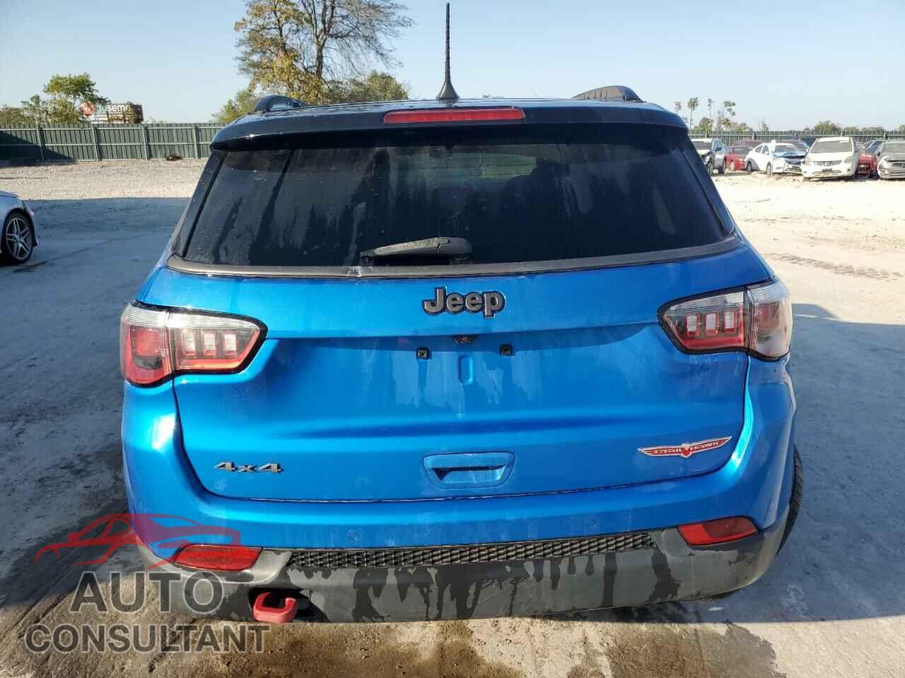 JEEP COMPASS 2017 - 3C4NJDDB4HT651569