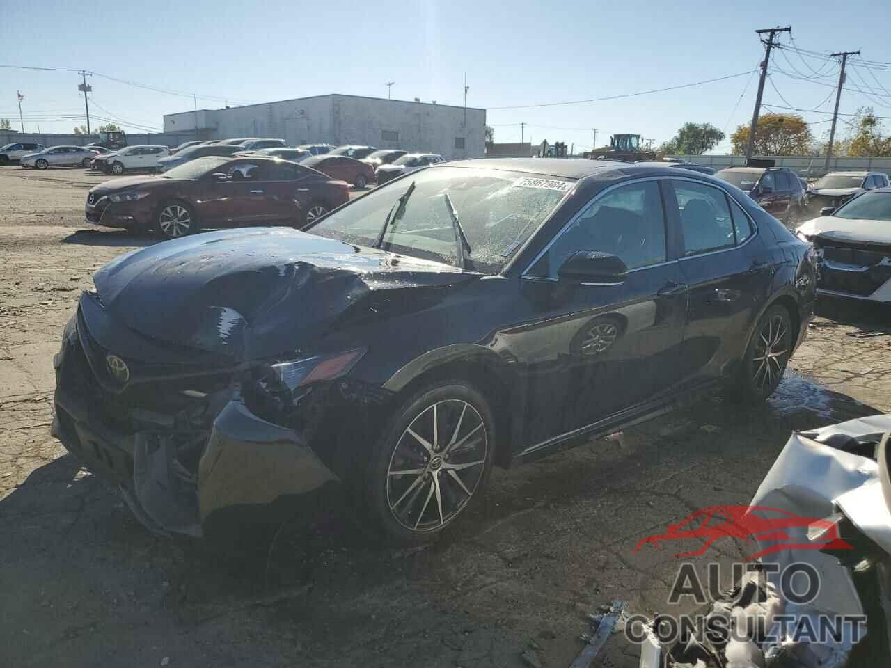 TOYOTA CAMRY 2022 - 4T1T11BK2NU061408