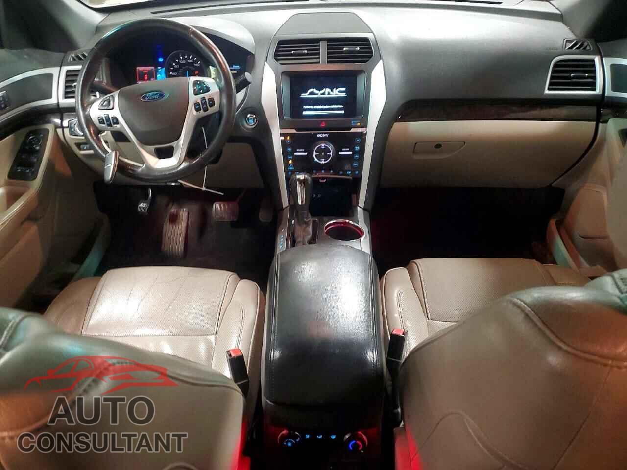 FORD EXPLORER 2012 - 1FMHK8F81CGA66279