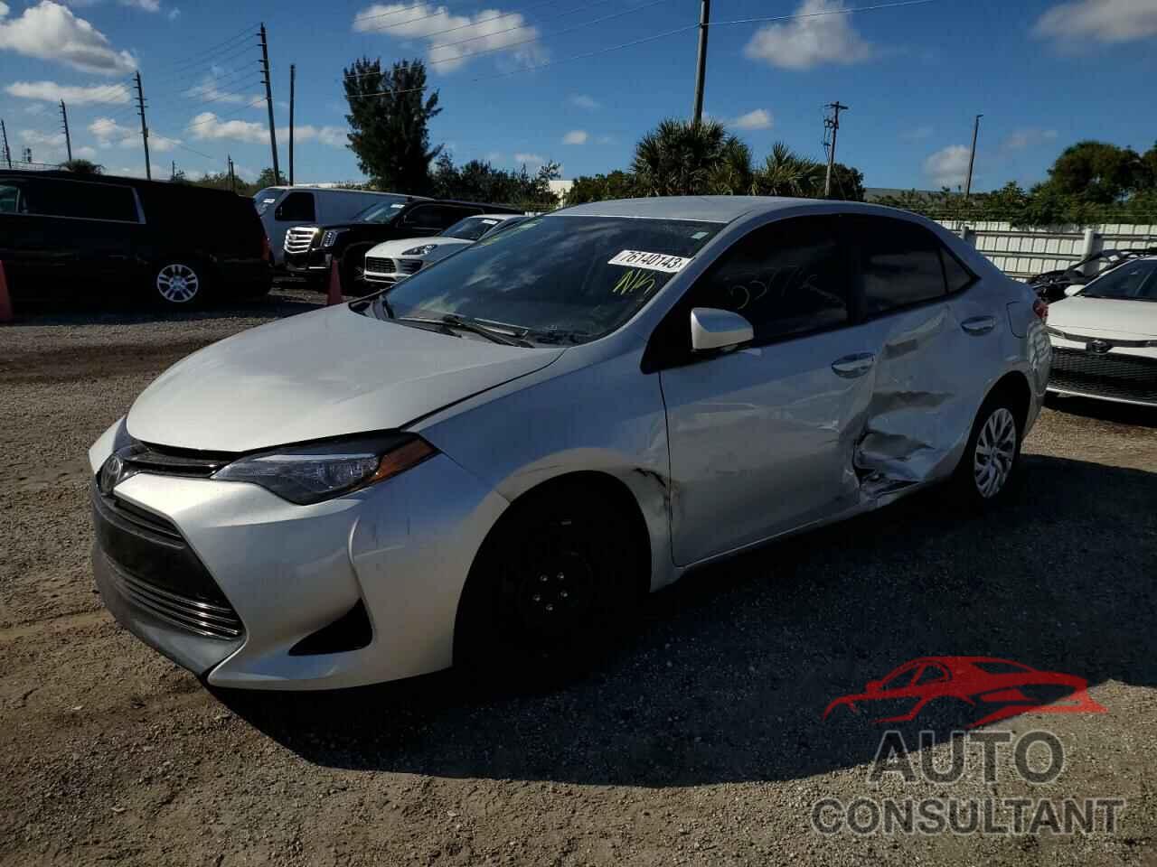 TOYOTA COROLLA 2018 - 5YFBURHEXJP829201
