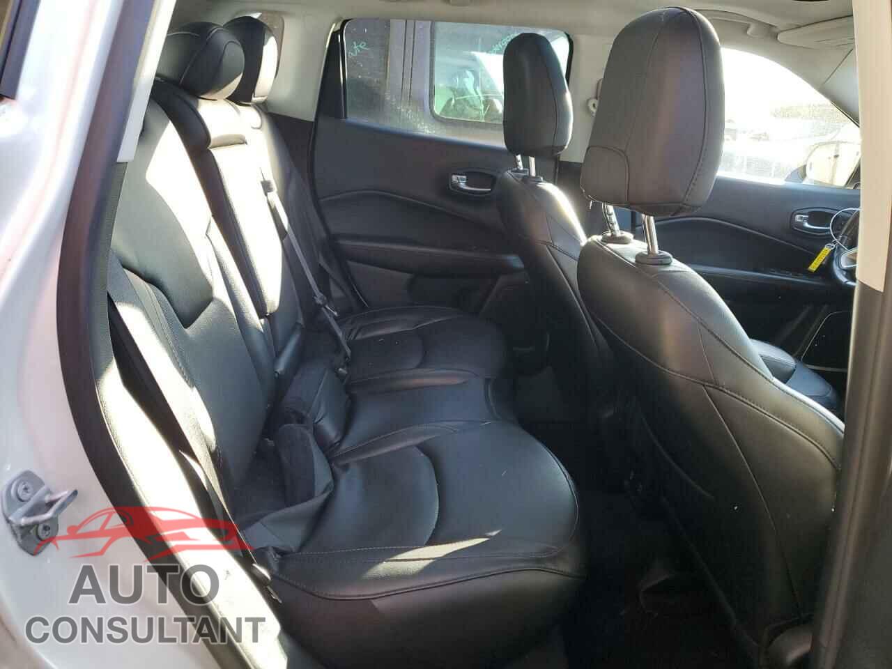 JEEP COMPASS 2020 - 3C4NJDCB9LT248570