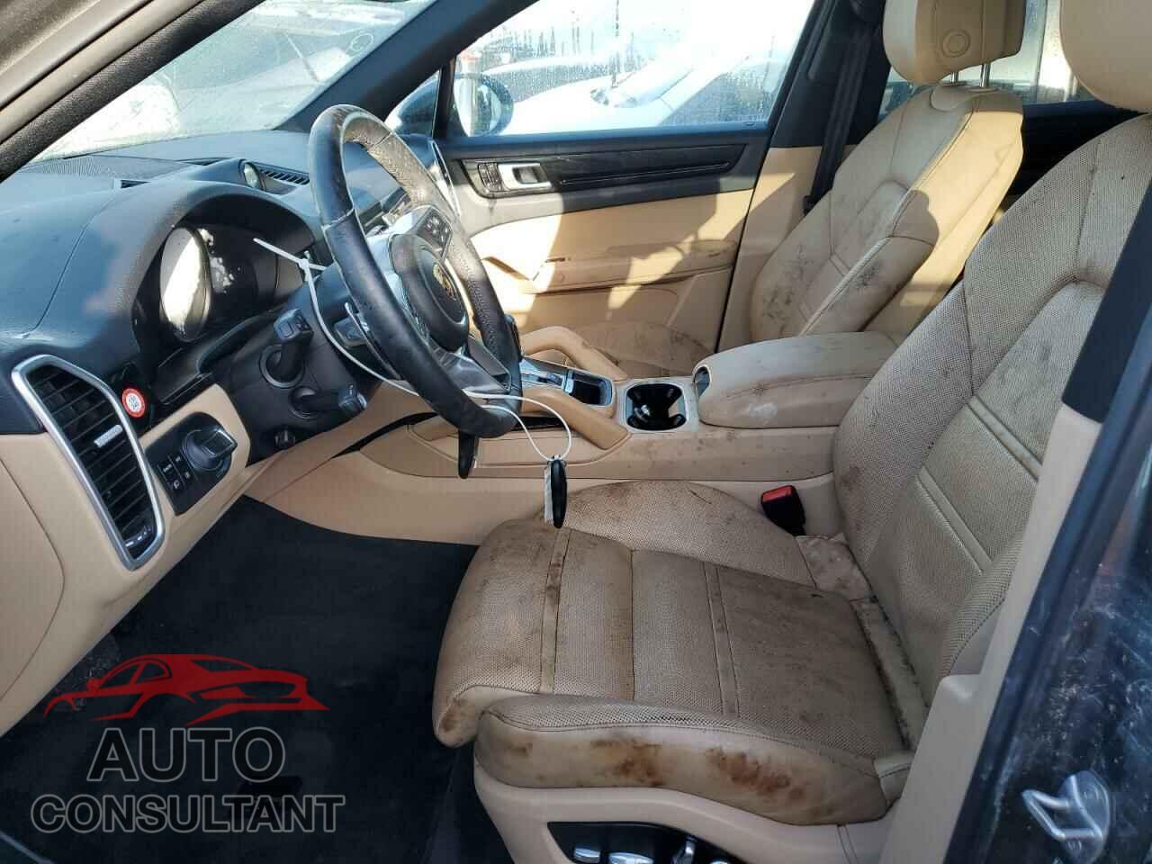 PORSCHE CAYENNE 2019 - WP1AA2AY6KDA07532