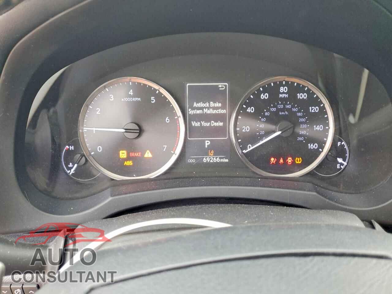 LEXUS IS 2017 - JTHBA1D26H5046100