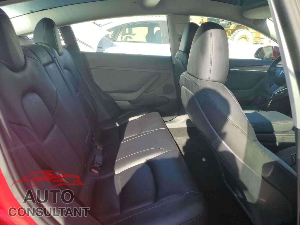 TESLA MODEL 3 2023 - 5YJ3E1EA7PF552080