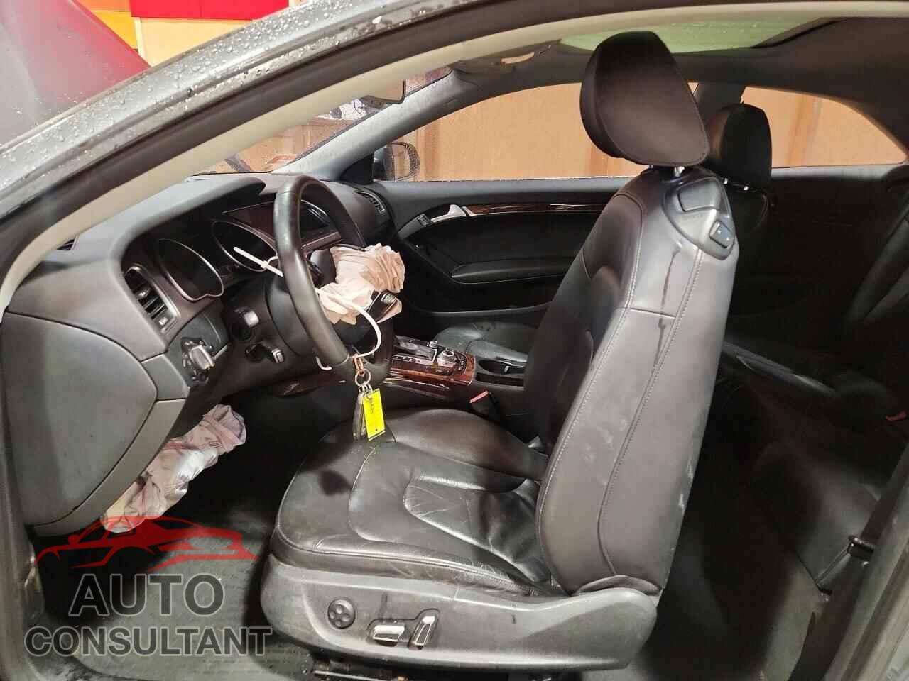 AUDI A5 2013 - WAULFAFR0DA028496