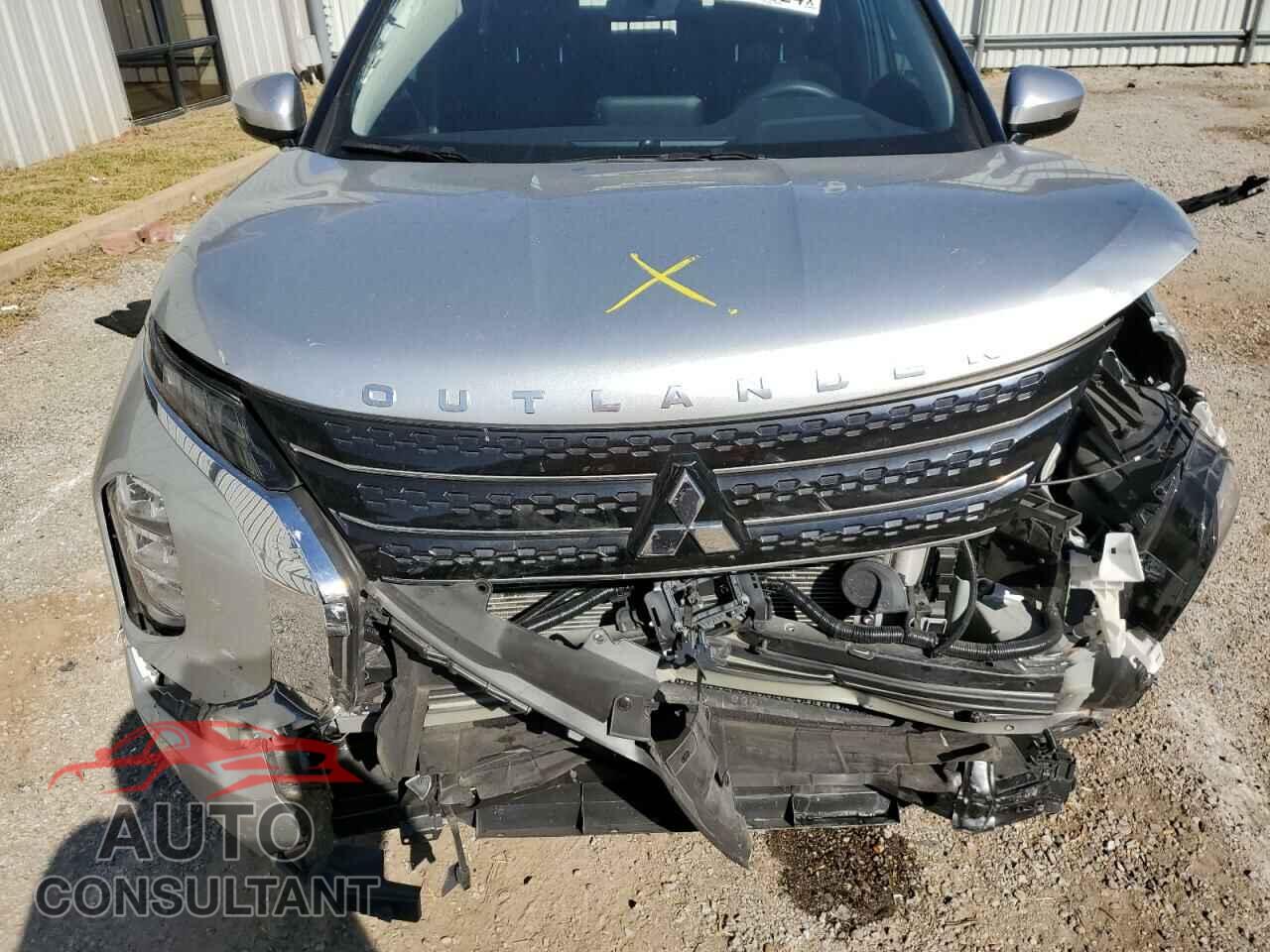 MITSUBISHI OUTLANDER 2022 - JA4J3TA81NZ036228