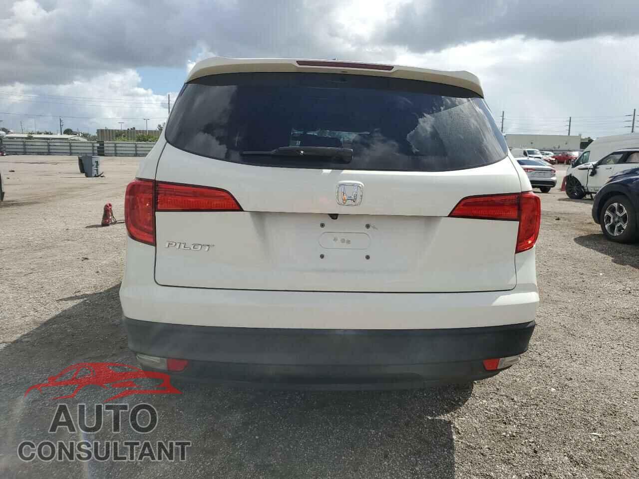 HONDA PILOT 2016 - 5FNYF5H50GB038984
