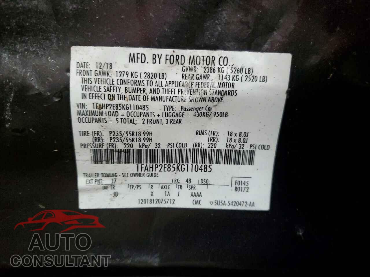 FORD TAURUS 2019 - 1FAHP2E85KG110485
