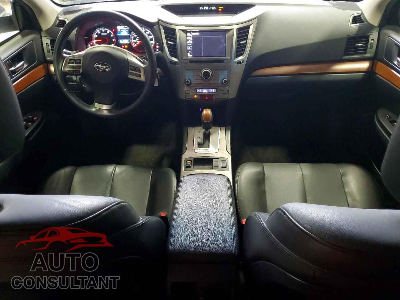 SUBARU OUTBACK 2014 - 4S4BRBNC2E3257790