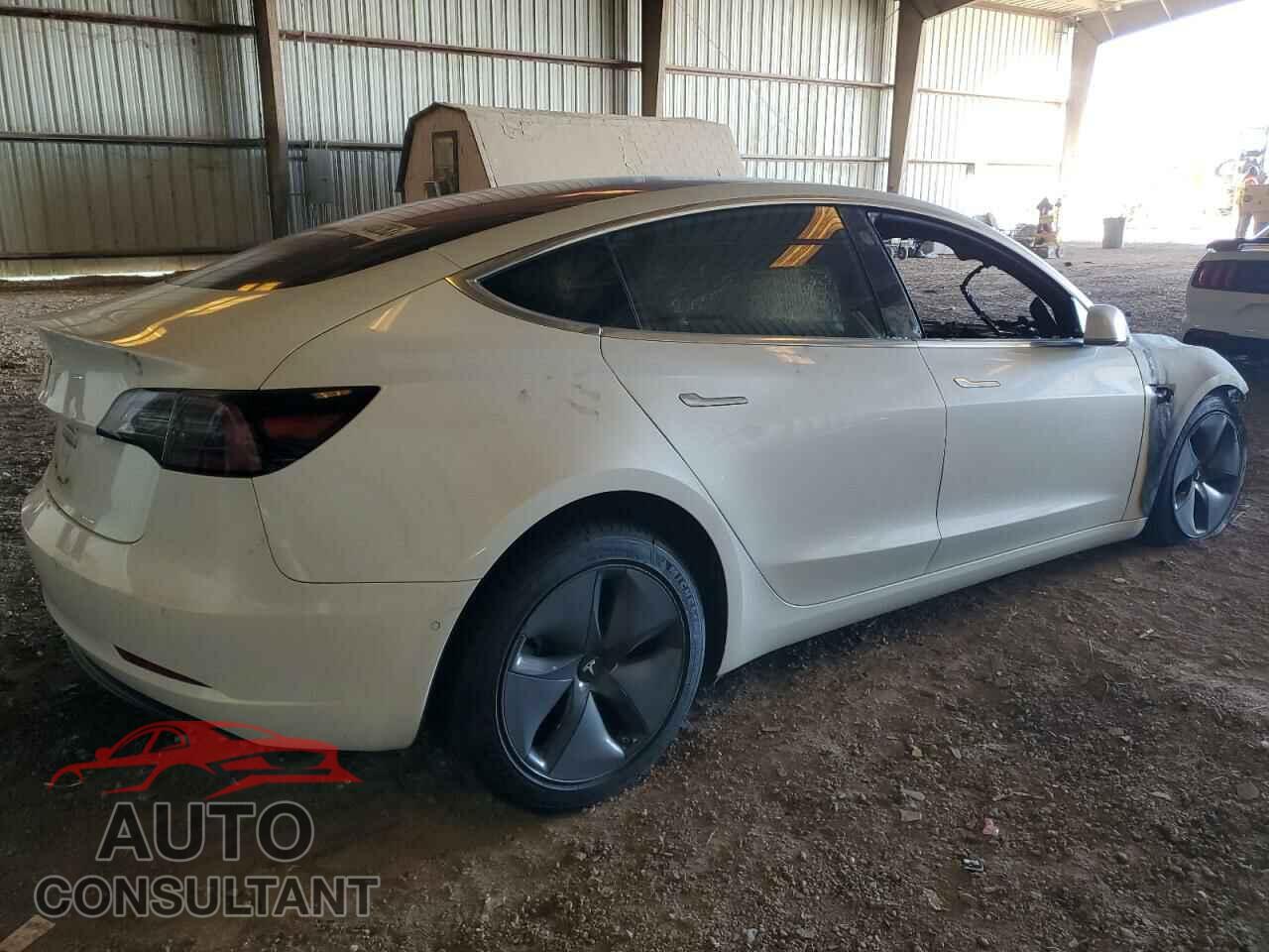 TESLA MODEL 3 2018 - 5YJ3E1EA2JF040363