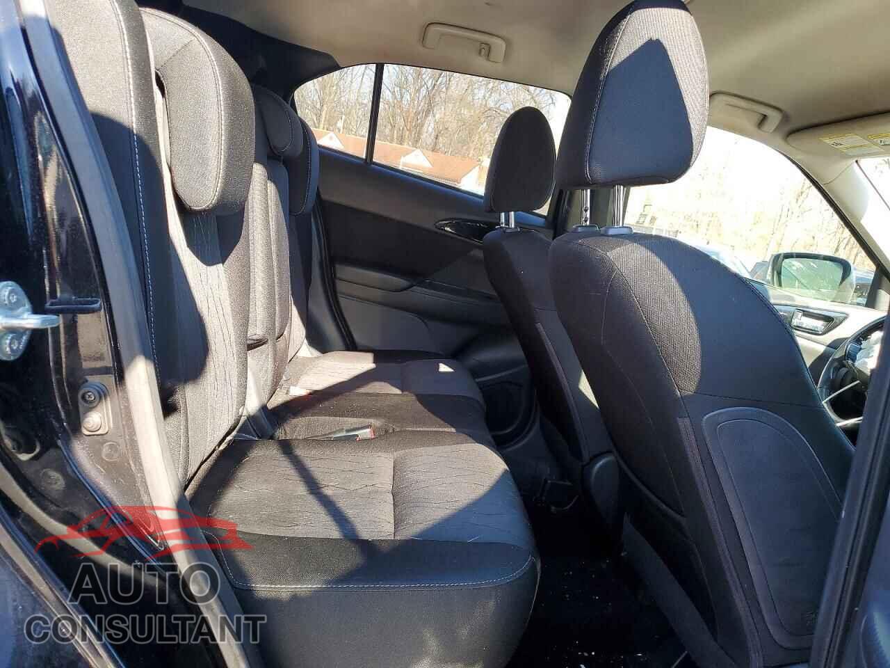 MITSUBISHI ECLIPSE 2018 - JA4AT5AA5JZ062159