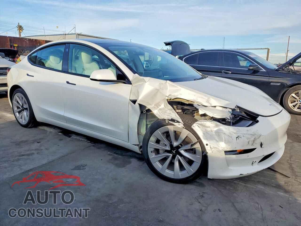 TESLA MODEL 3 2022 - 5YJ3E1EA2NF374219