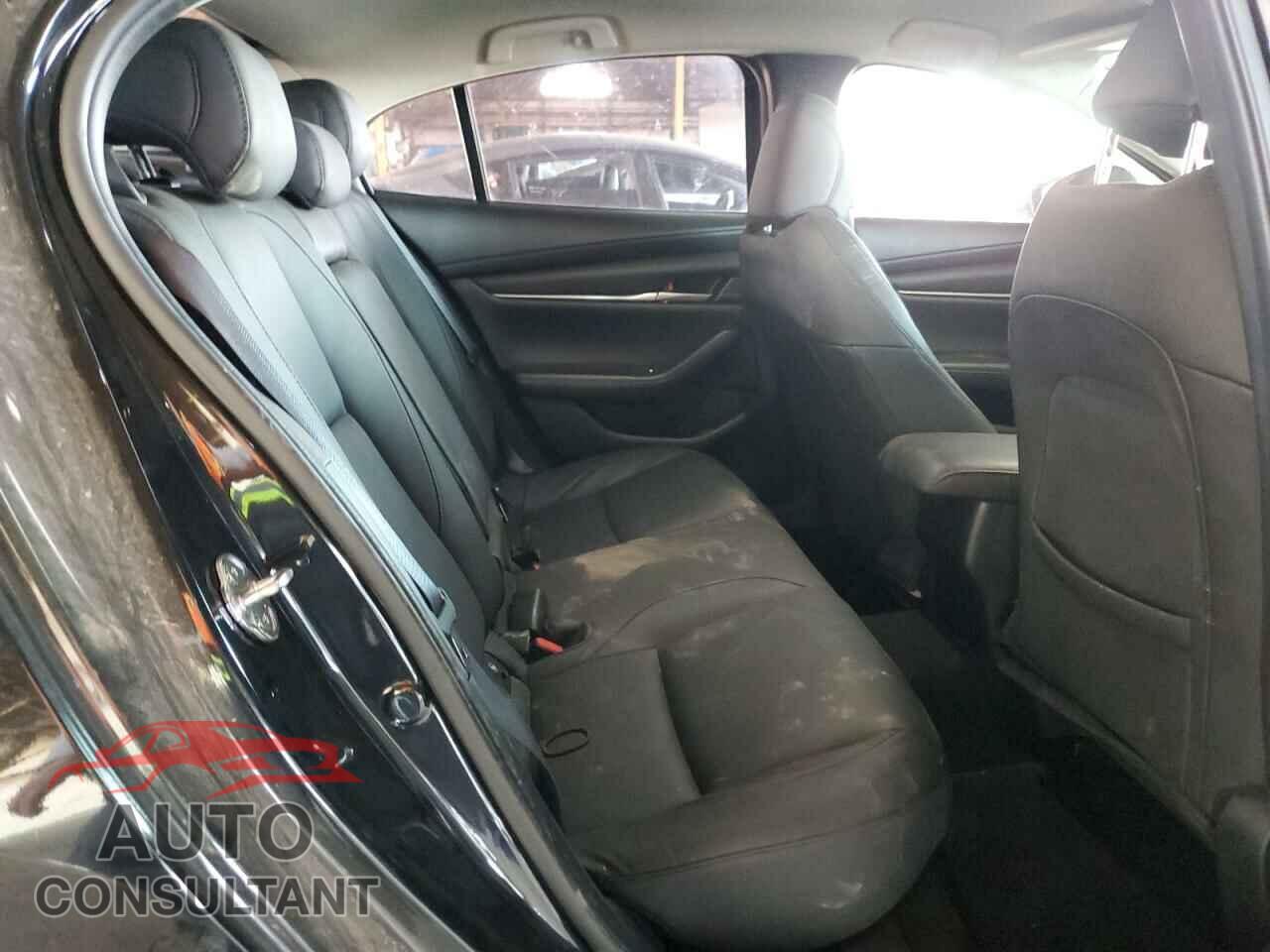 MAZDA 3 2023 - 3MZBPABM5PM356927