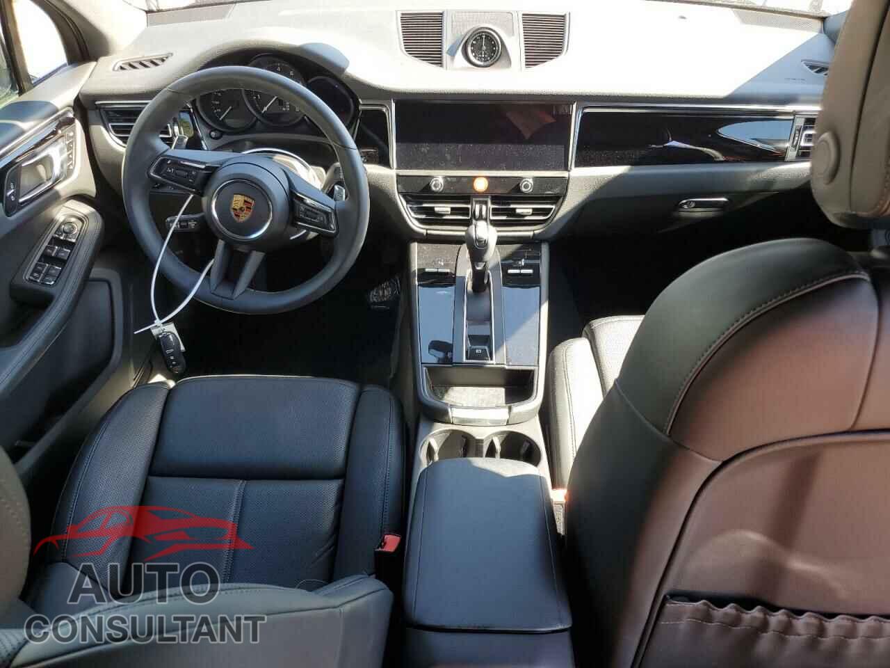 PORSCHE MACAN BASE 2024 - WP1AA2A52RLB15006