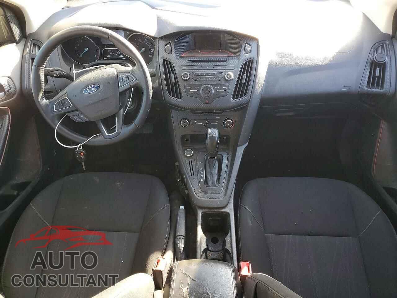 FORD FOCUS 2016 - 1FADP3F22GL297326