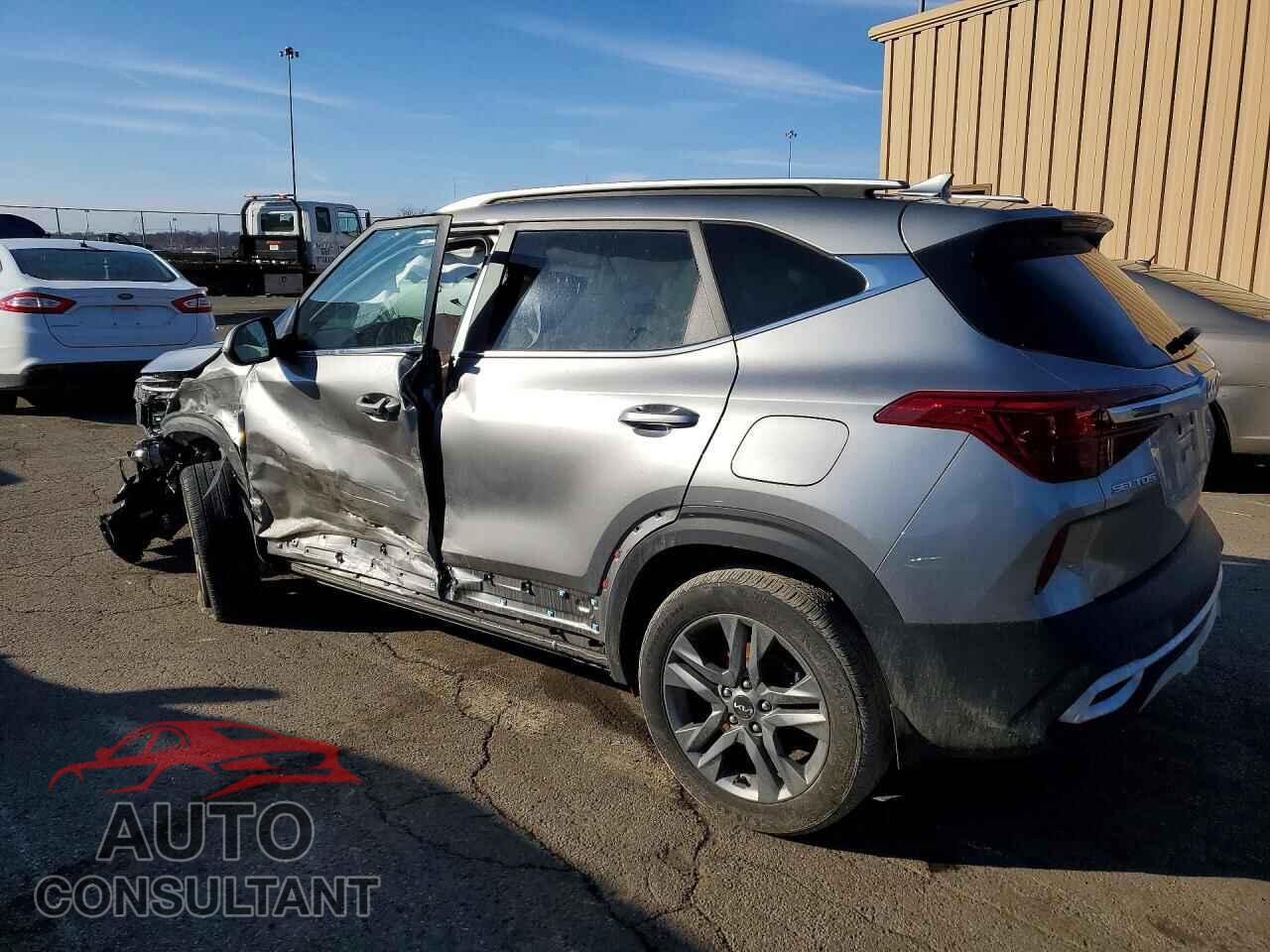 KIA SELTOS 2023 - KNDEUCAA8P7467283