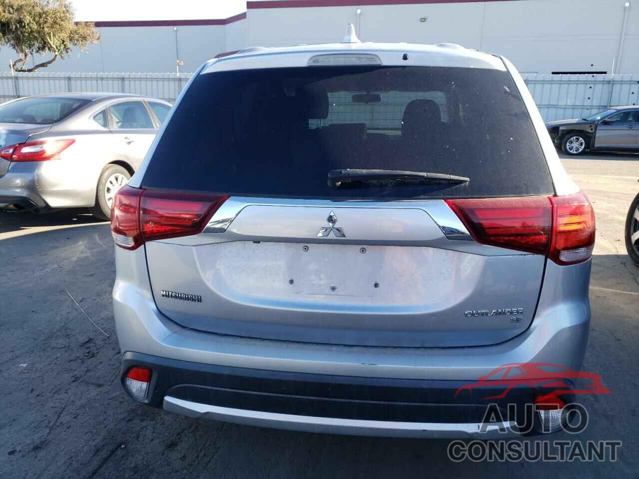 MITSUBISHI OUTLANDER 2017 - JA4AD3A34HZ028016