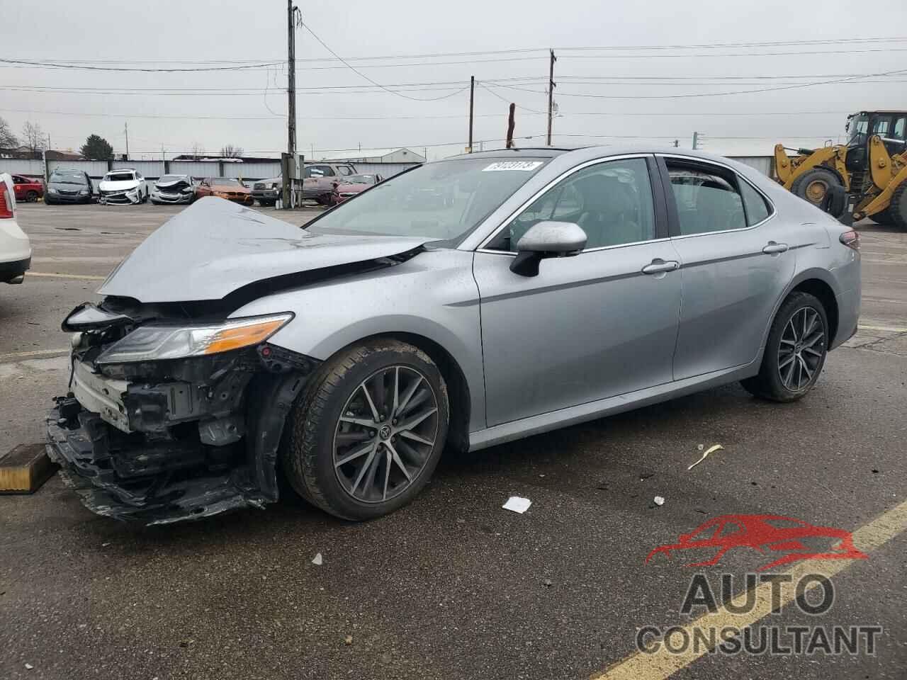 TOYOTA CAMRY 2021 - 4T1F11BK8MU028554