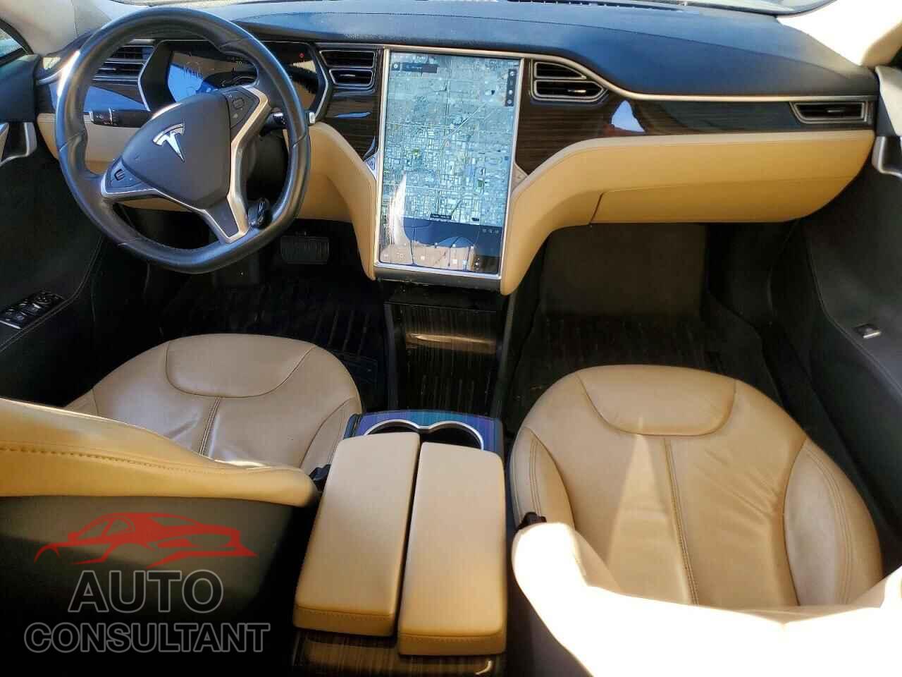 TESLA MODEL S 2015 - 5YJSA1S21FF084995