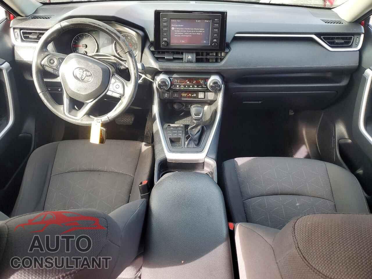 TOYOTA RAV4 2019 - JTMP1RFVXKD507549