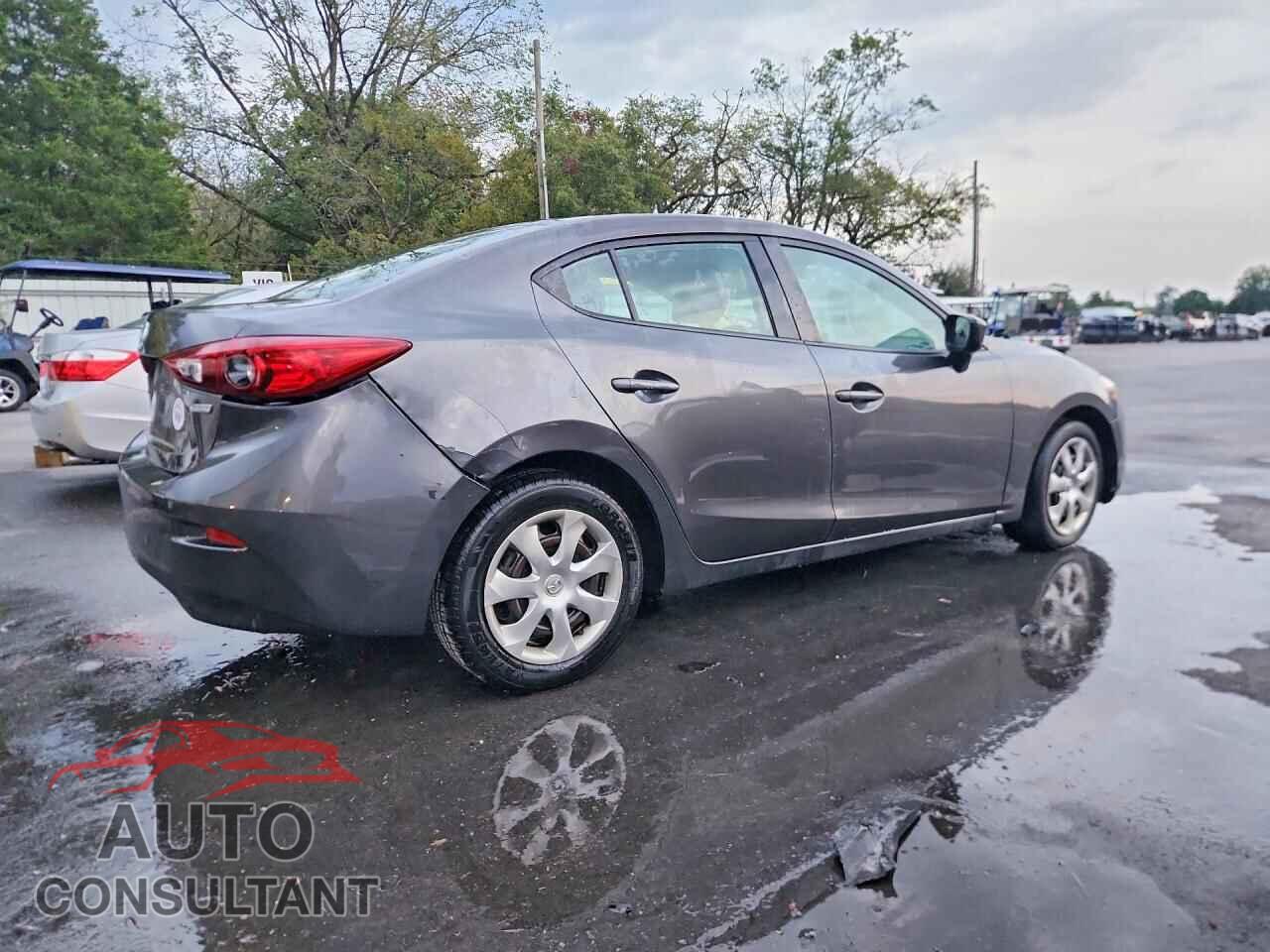 MAZDA 3 2017 - 3MZBN1U71HM108589