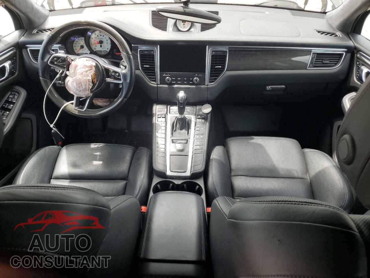 PORSCHE MACAN 2017 - WP1AF2A50HLB61112