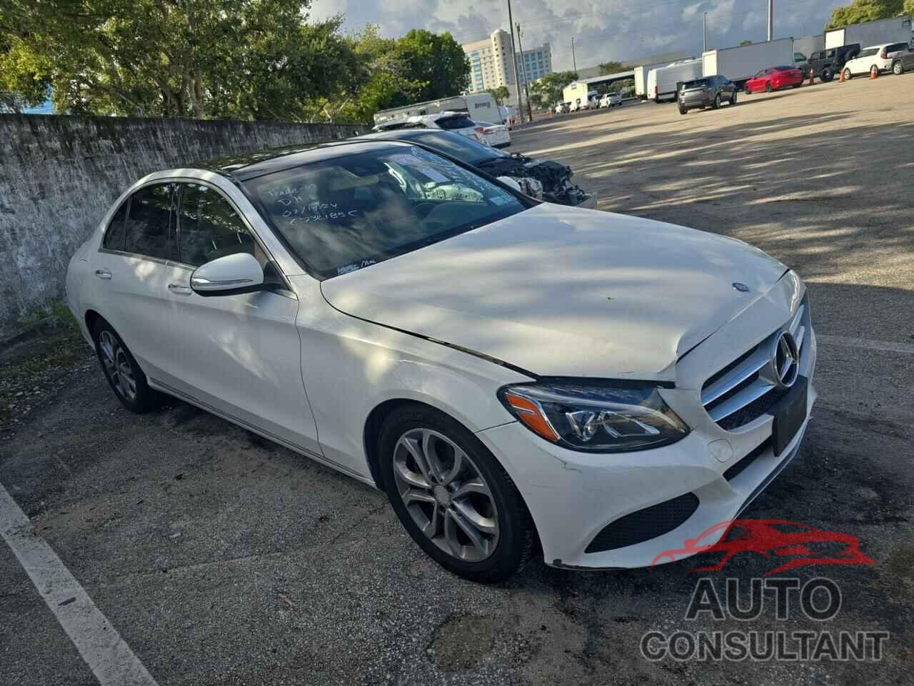 MERCEDES-BENZ C-CLASS 2016 - 55SWF4KB3GU119296